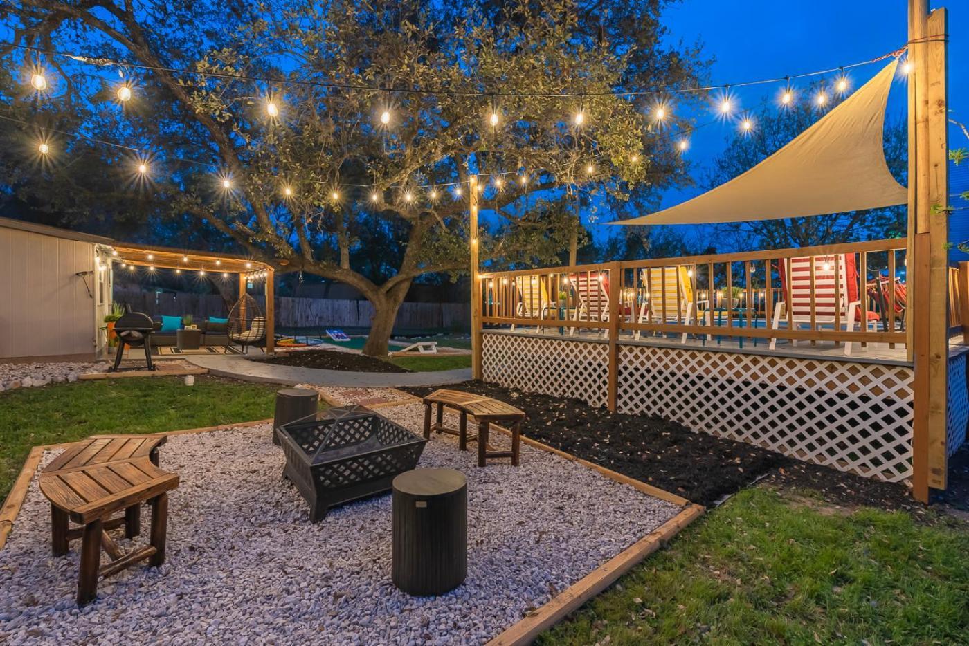 Texas Vacation Home, Game & Pool By Sixflags Hébergement de vacances *