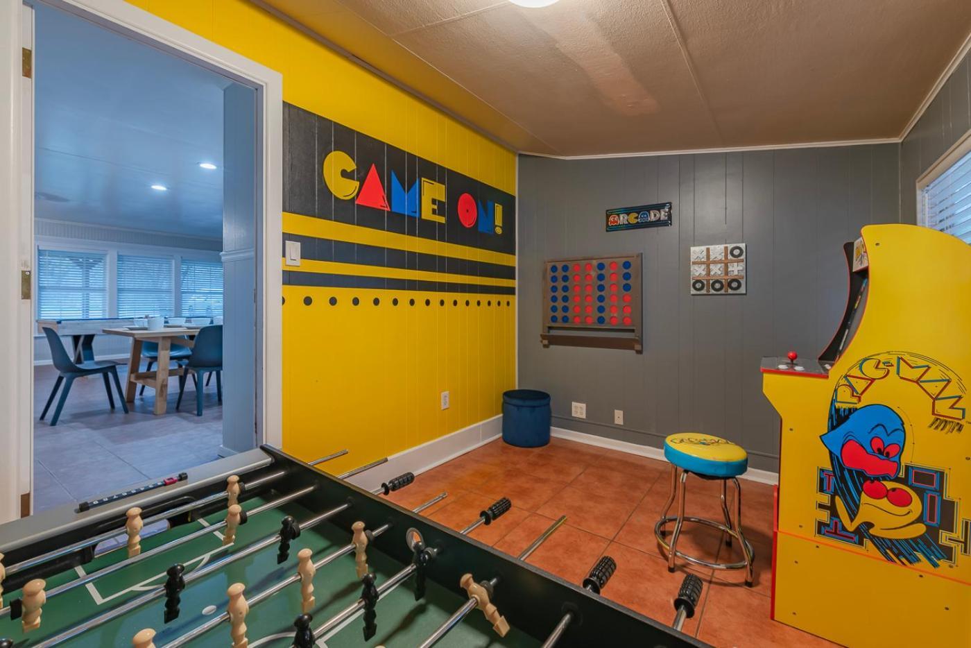 Texas Vacation Home, Game & Pool By Sixflags Сasa de vacaciones San Antonio