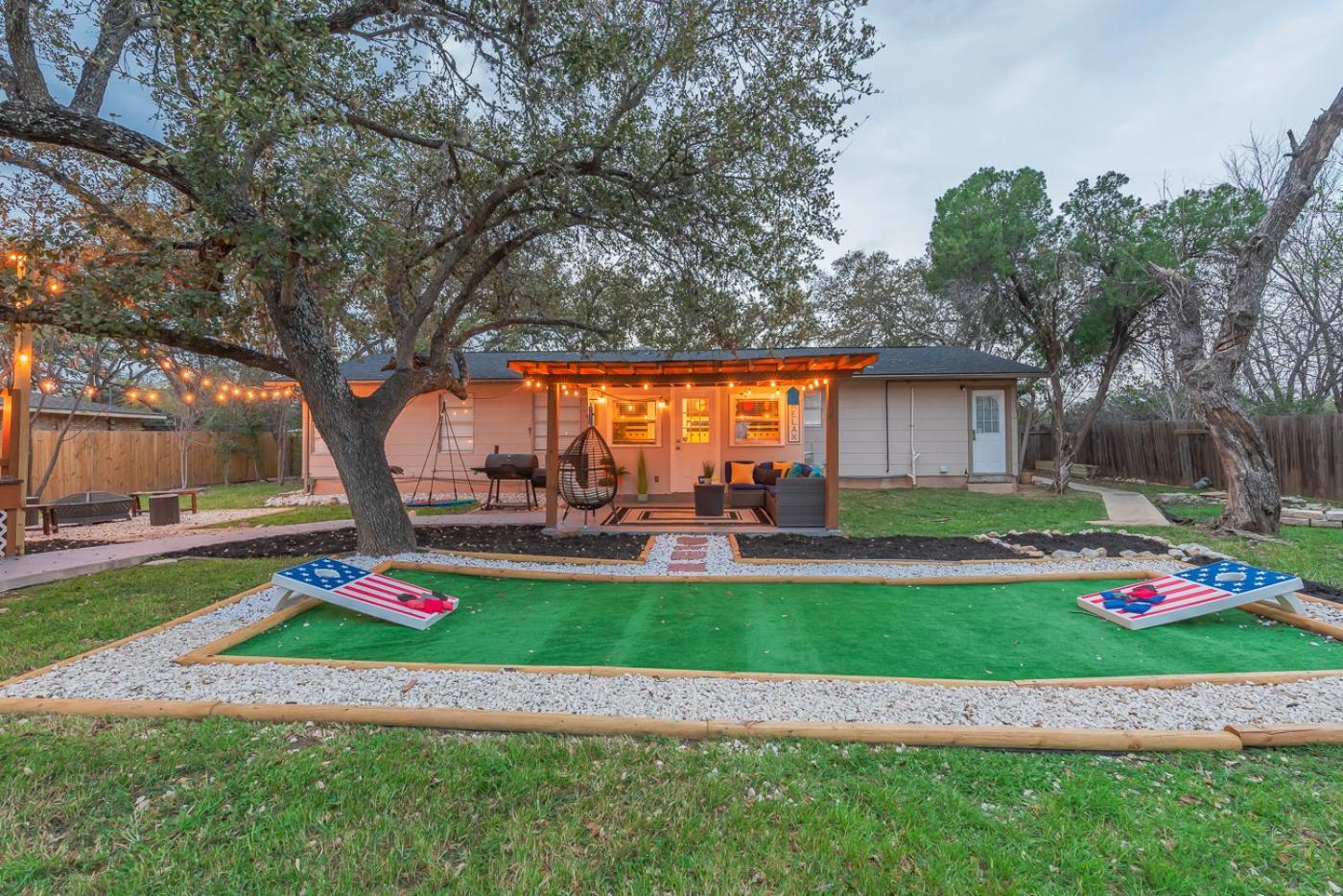 Texas Vacation Home, Game & Pool By Sixflags Сasa de vacaciones *