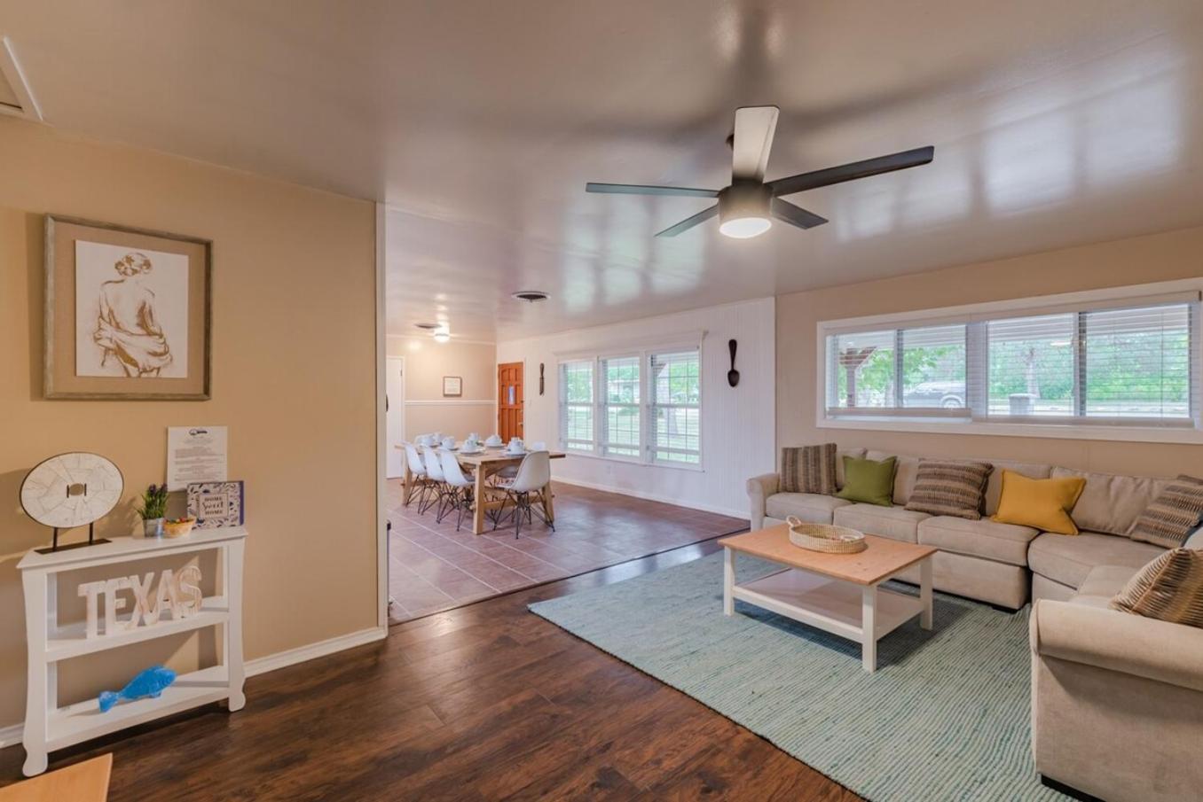 Texas Vacation Home, Game & Pool By Sixflags Сasa de vacaciones